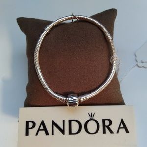 Pandora Bracelet New! size 6.7